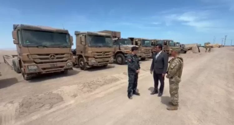 Chile desplegó maquinaria pesada en la frontera con Tacna. Foto: BioBio