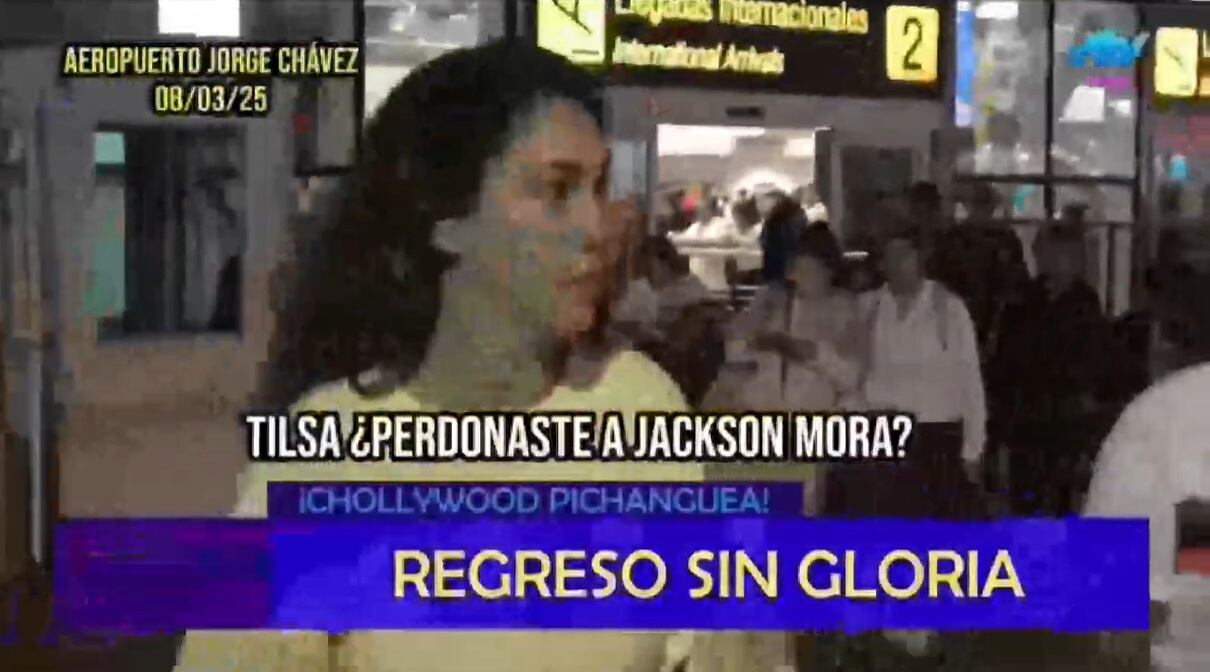 Tilsa Lozano arribó de Miami.