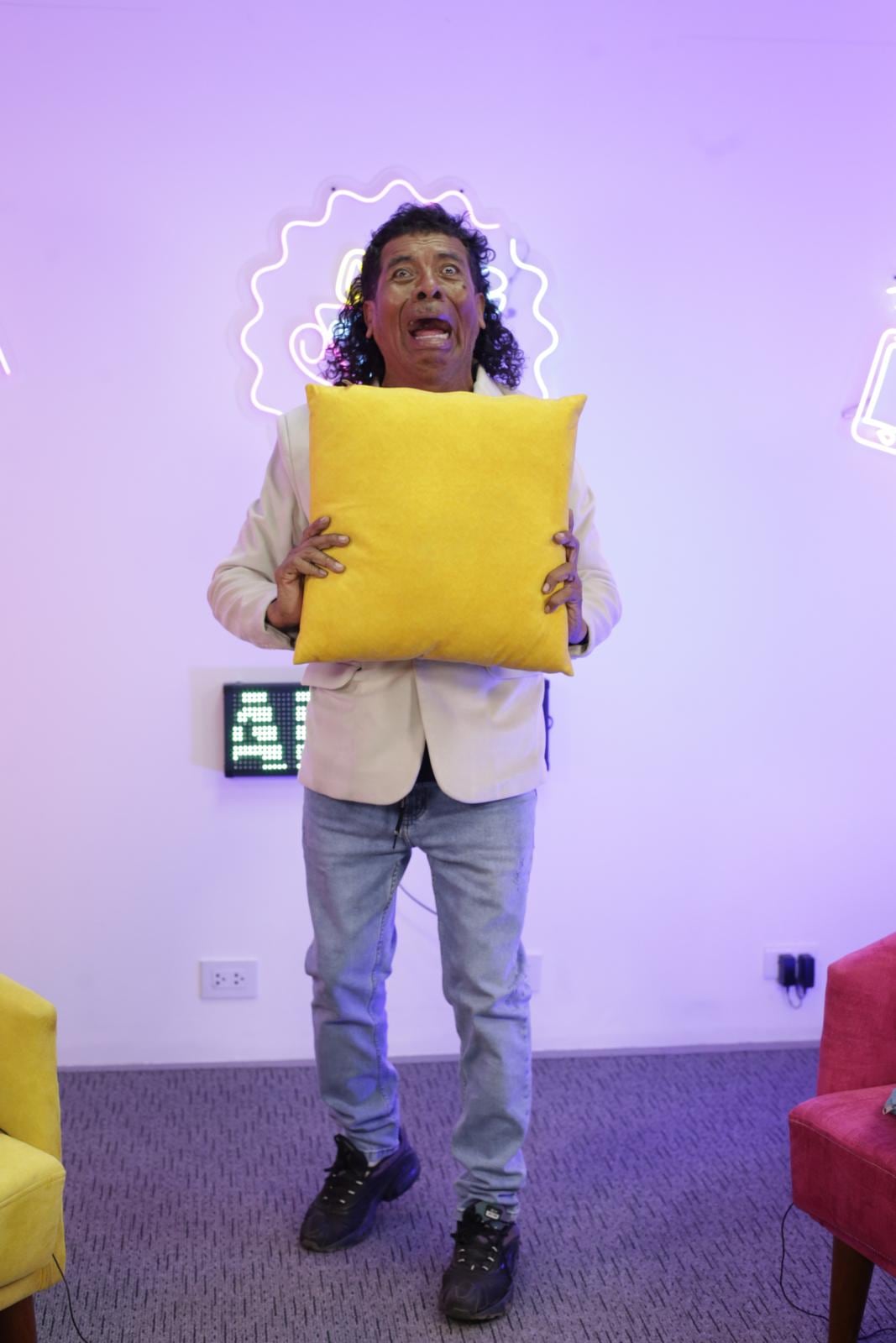 Cachay en el Café con la Chevez. Foto: Violeta Ayasta | @photo.gec