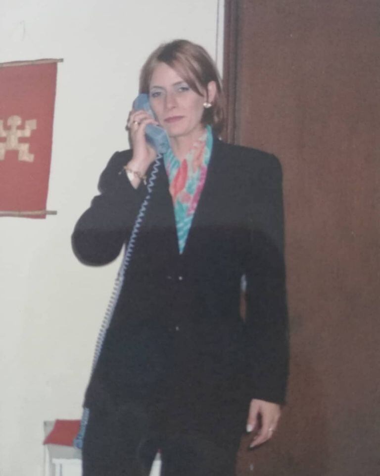 En una publicación que realizó en diciembre de 2020, la famosa compartió una fotografía del momento en el que recibió su título como Bióloga profesional. (Foto: Kristina Lilley/ Instagram)