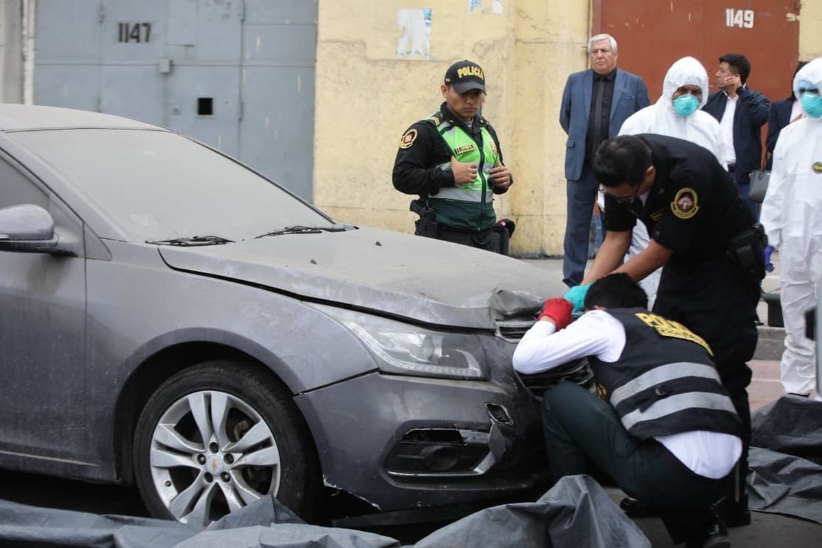 Se realizaron las pericias por más de una hora | Foto: Violeta Ayasta / Diario Trome