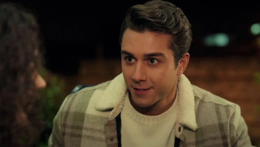 Doruk se va de la casa de los Eren en la telenovela turca "Hermanos" (Foto: NG Medya)