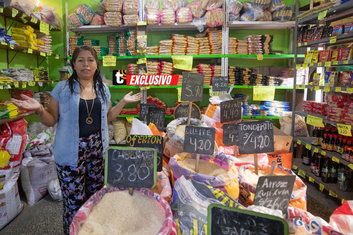 “Los clientes son nuestra prioridad, gracias a ellos podemos seguir creciendo", dijo esta mamita. Foto: Britanie Arroyo / Trome.