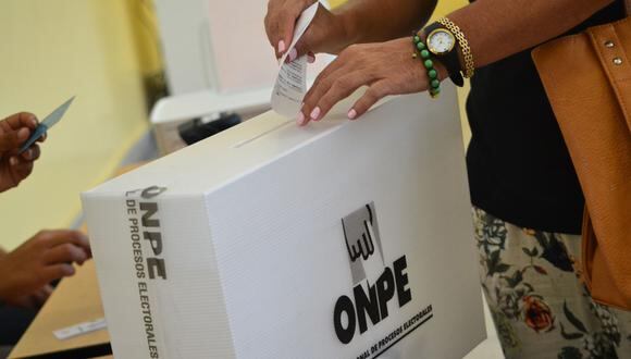 Presentar el DNI es indepensable para poder votar (Foto: ONPE)