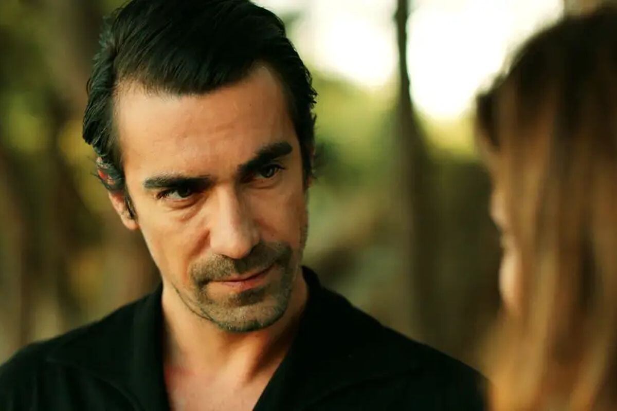 Mehmet más enamorado que nunca de Züleyha en "Tierra amarga" (Foto: Tims & B Productions)