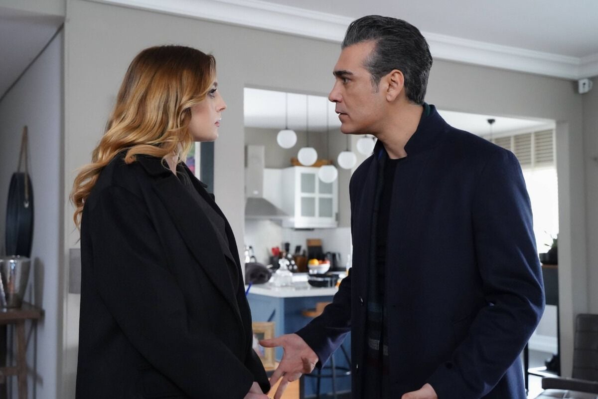 Derin y Volkan, en una de sus últimas peleas antes de desaparecer. ¿Qué pasó con la mujer en “Infiel”? (Foto: Medyapim)