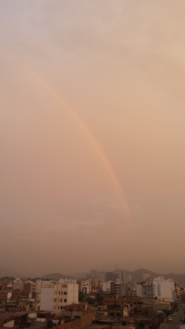 Arcoíris en Lima. Foto: Twitter