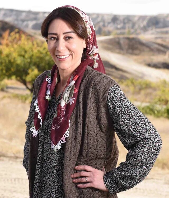 Ayşegül Ünsal es Hasibe Yılmazl en la telenovela turca “Entre el amor y el odio” (Foto: NTC Medya)