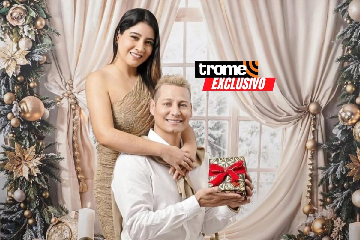 TROME - Cantante se luce feliz junto a su esposa.