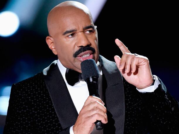 Steve Harvey se equivocó en el Miss Universo 2015 al anunciarse erróneamente a la ganadora de aquella edición (Foto: EFE)