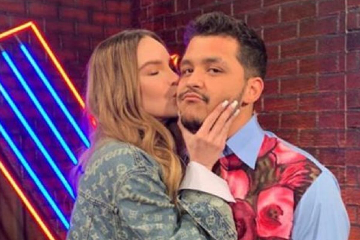 Belinda y Christian Nodal se hicieron una serie de regalos lujos cuando eran novios (Foto: Twitter)