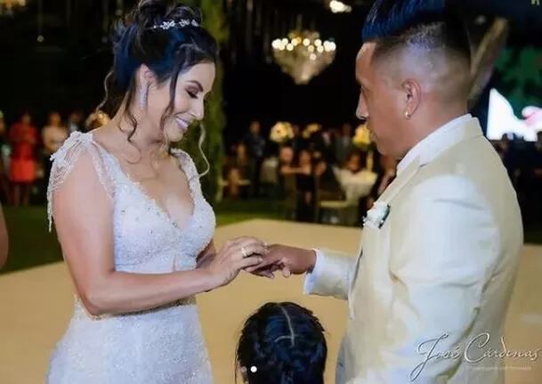 Pamela López se casó con Christian Cueva el 21 de diciembre de 2019.