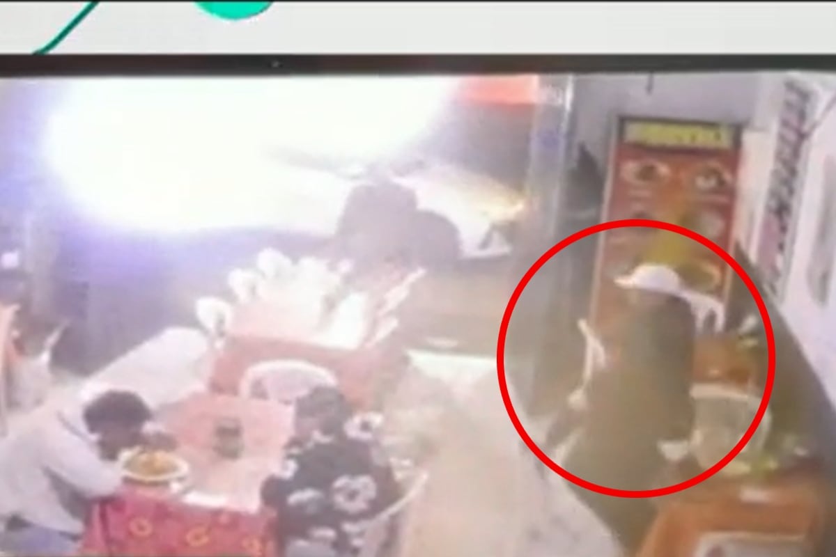 Sicarios asesinan a ‘Farolito’ y a su amigo dentro de restaurante. (Foto: Captura/Latina)