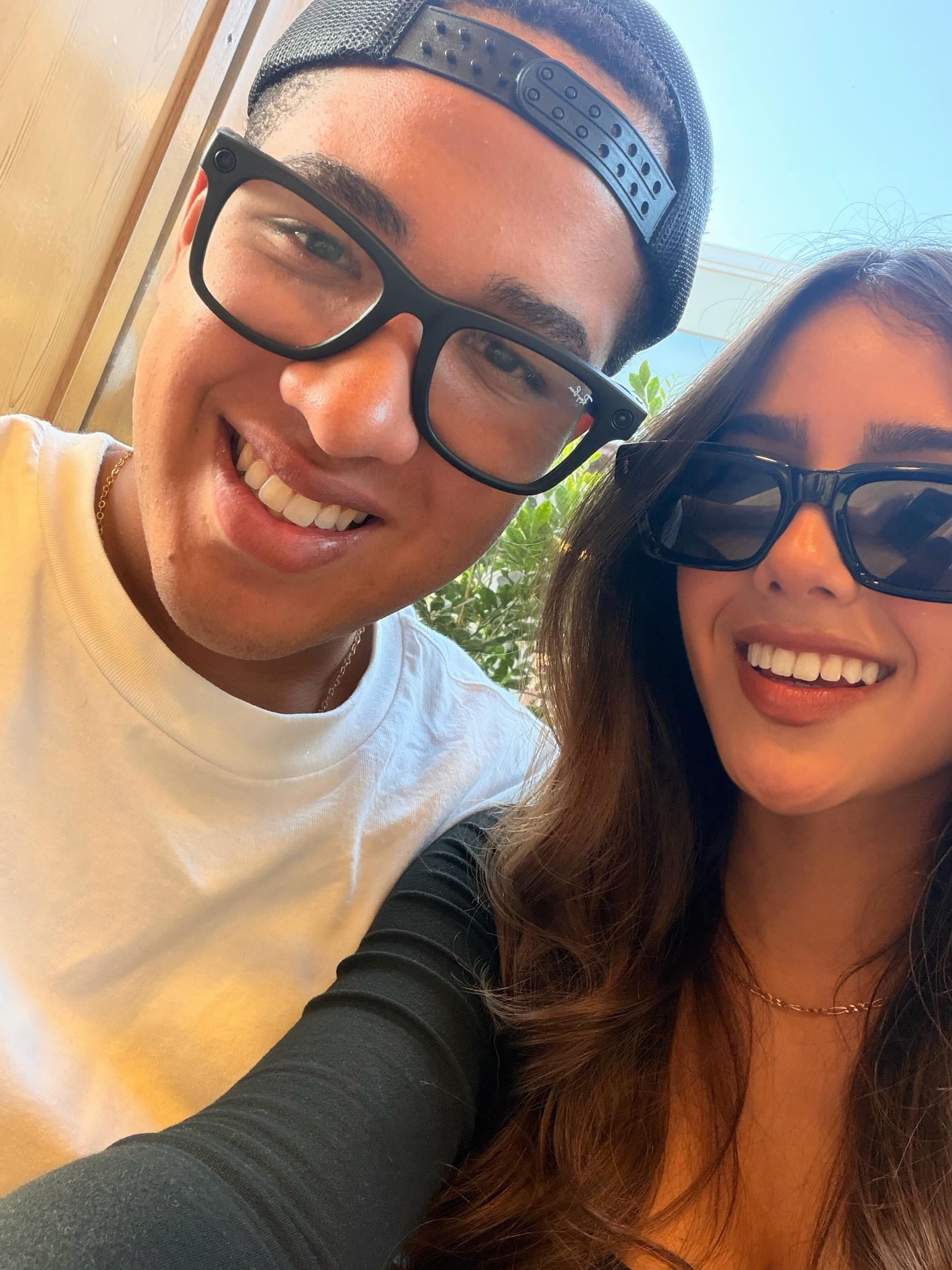 Adriano Farfán y su novia