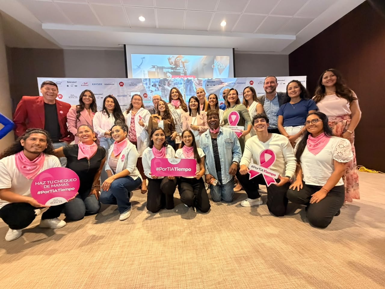 Embajadores de la Liga Contra el Cáncer anuncian campaña 'Haz tu chequeo de mamas. Por ti, a tiempo'
