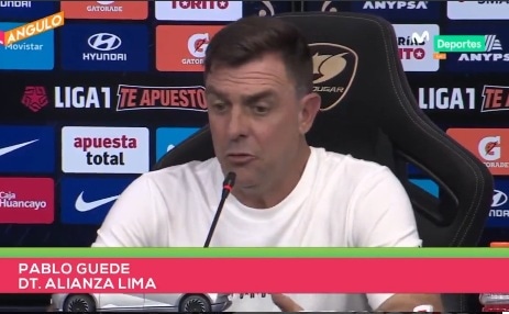 Pablo Guede respondió por rumores sobre su salida. (Captura Movistar Deportes)