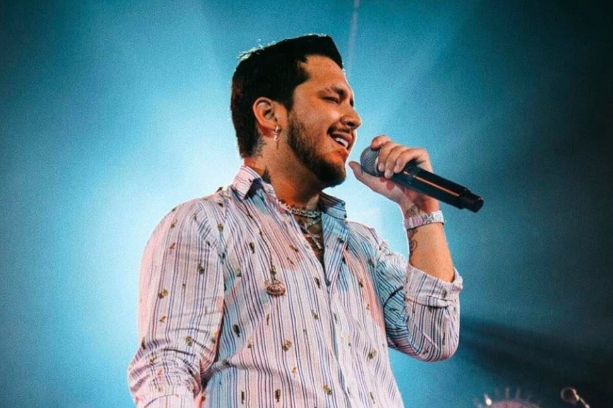 Christian Nodal en concierto (Foto: Christian Nodal / Facebook)