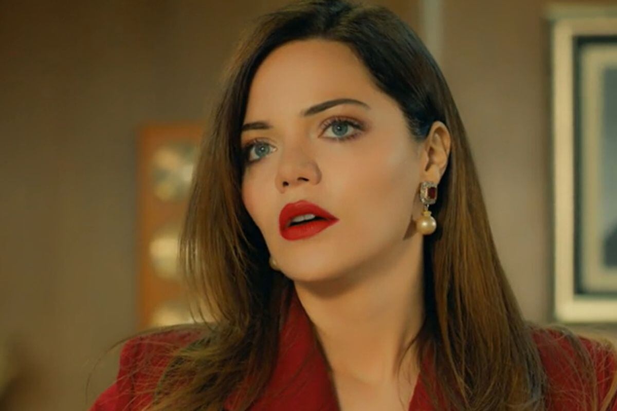 Hilal Altınbilek como Züleyha en la telenovela turca "Tierra amarga" (Foto: Tims & B Productions)