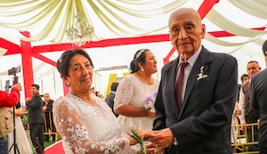 ¡Se dieron el ‘sí, acepto’! Abuelitos se casan tras 50 años de amor