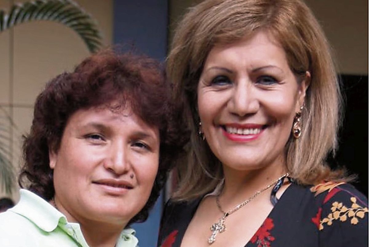 Alicia Delgado y Abencia Meza