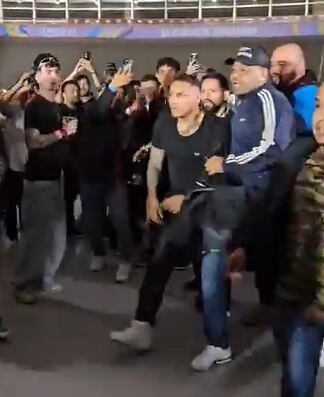 Maicelo se agarra a golpes con la Pantera Zegarra