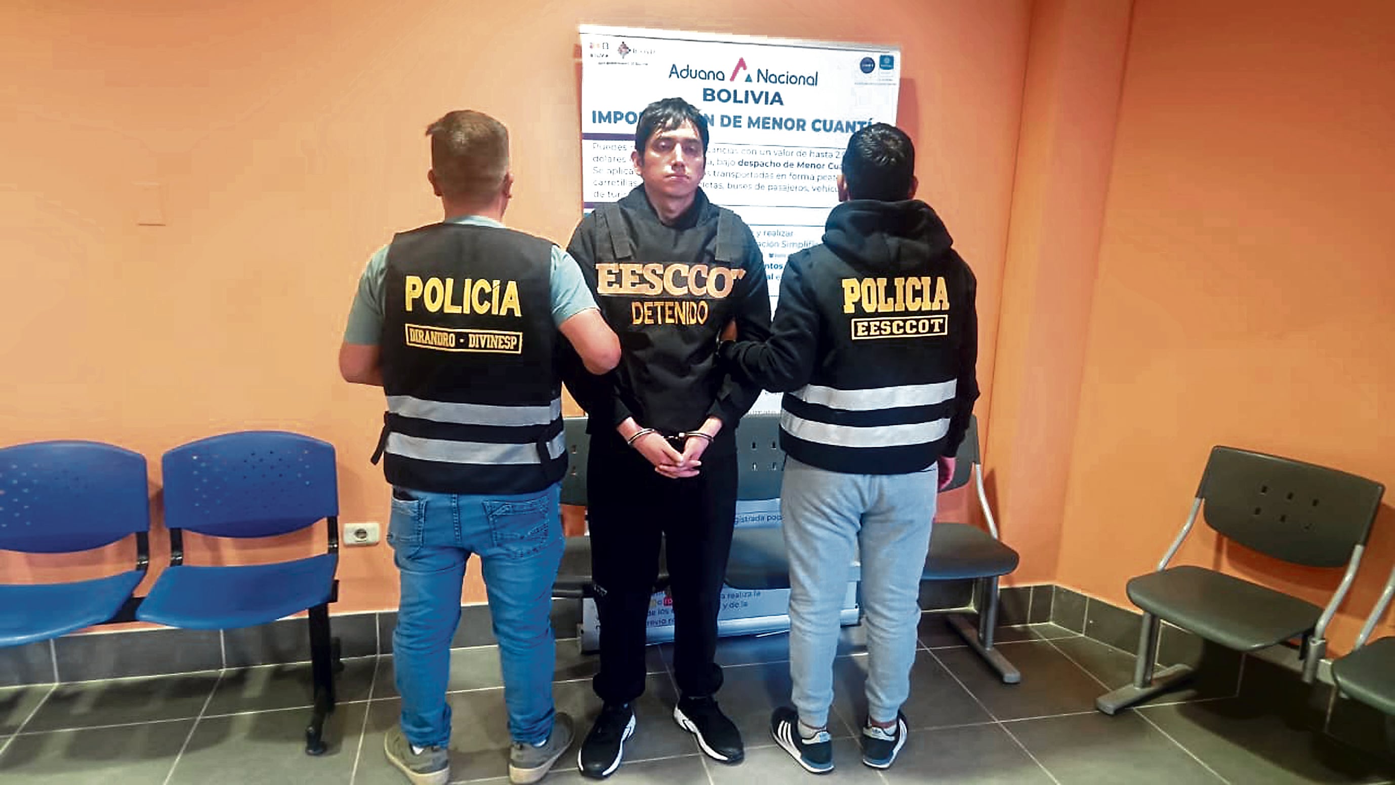 El cabecilla de la organización criminal “Los Pulpos”, Jhonsson Smit Cruz Torres (30) “Jhonsson Pulpo”, fue intervenido en La Paz, Bolivia.
