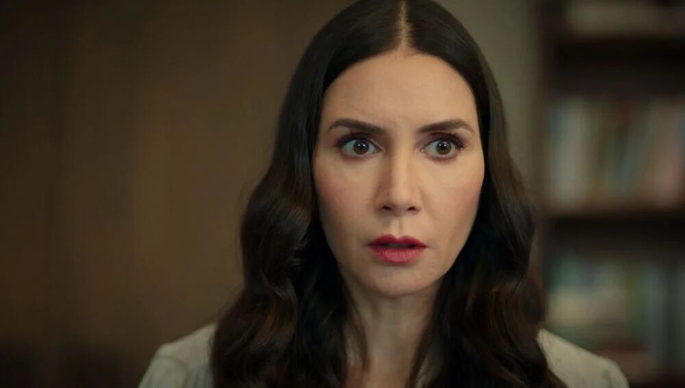 Suzan es despedida de su trabajo en la telenovela turca "Hermanos" (Foto: NG Medya)