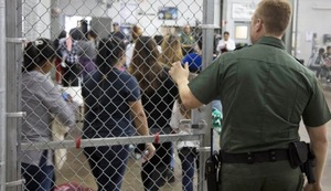 Detienen a 500 peruanos ilegales en Estados Unidos | VIDEO