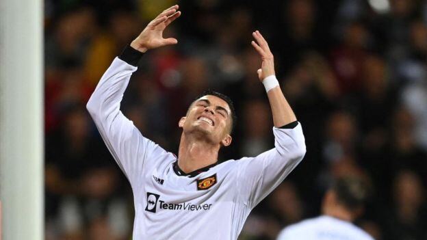 En la presente temporada, Cristiano Ronaldo jugó menos de 8 partidos como titular en el Manchester United (Foto: AFP)