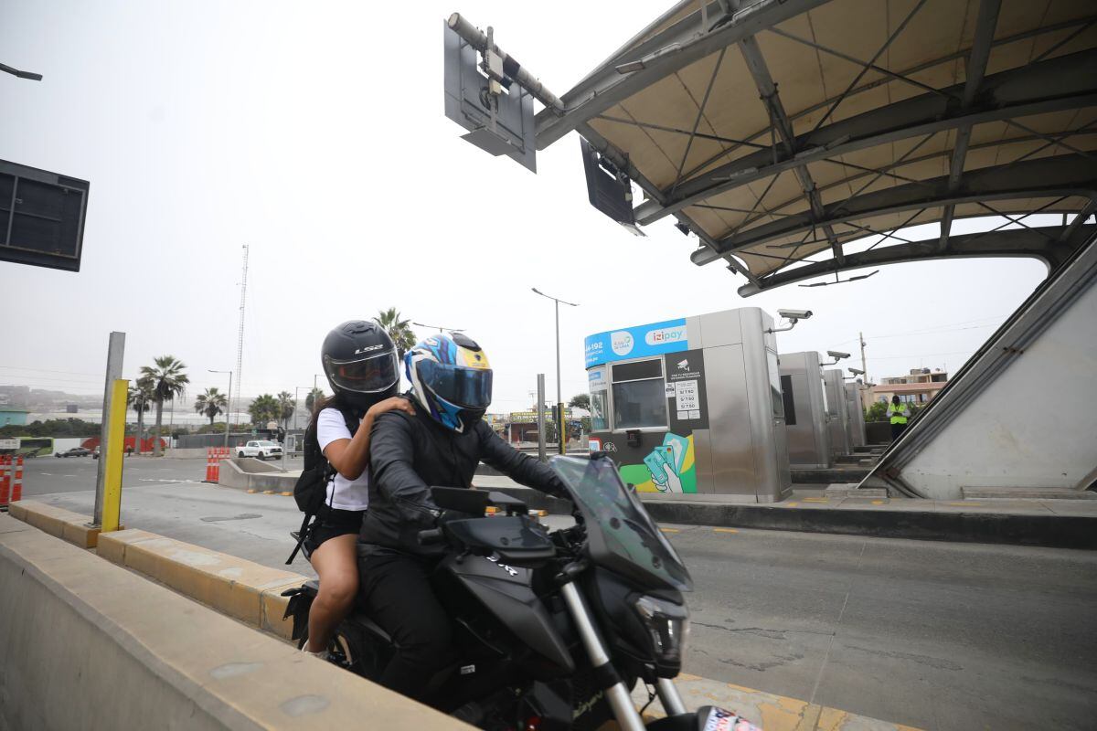Suspenden cobro de peaje en Conchan. Fotos Britanie Arroyo / @photo.gec
