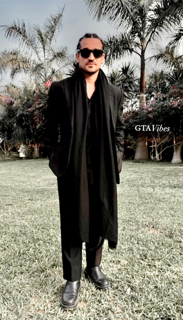 Martín Velasquez en la boda de Melissa Paredes y Anthony Aranda.