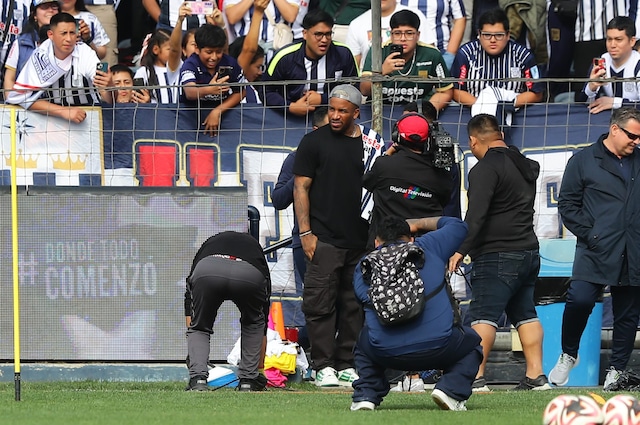 Paolo Guerrero es presentado en Alianza Lima. Fotos Jesús Saucedo/@photo.geg