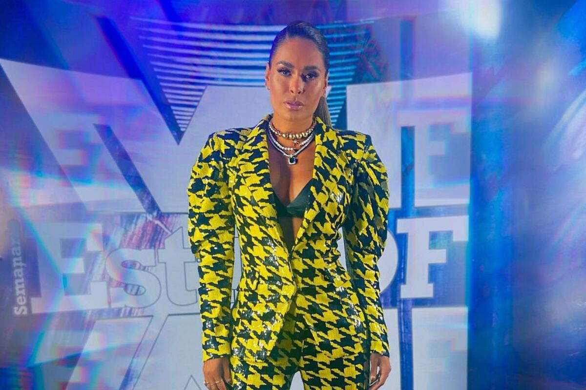 Montijo en su faceta de presentadora de televisión (Foto: Galilea Montijo / Instagram)