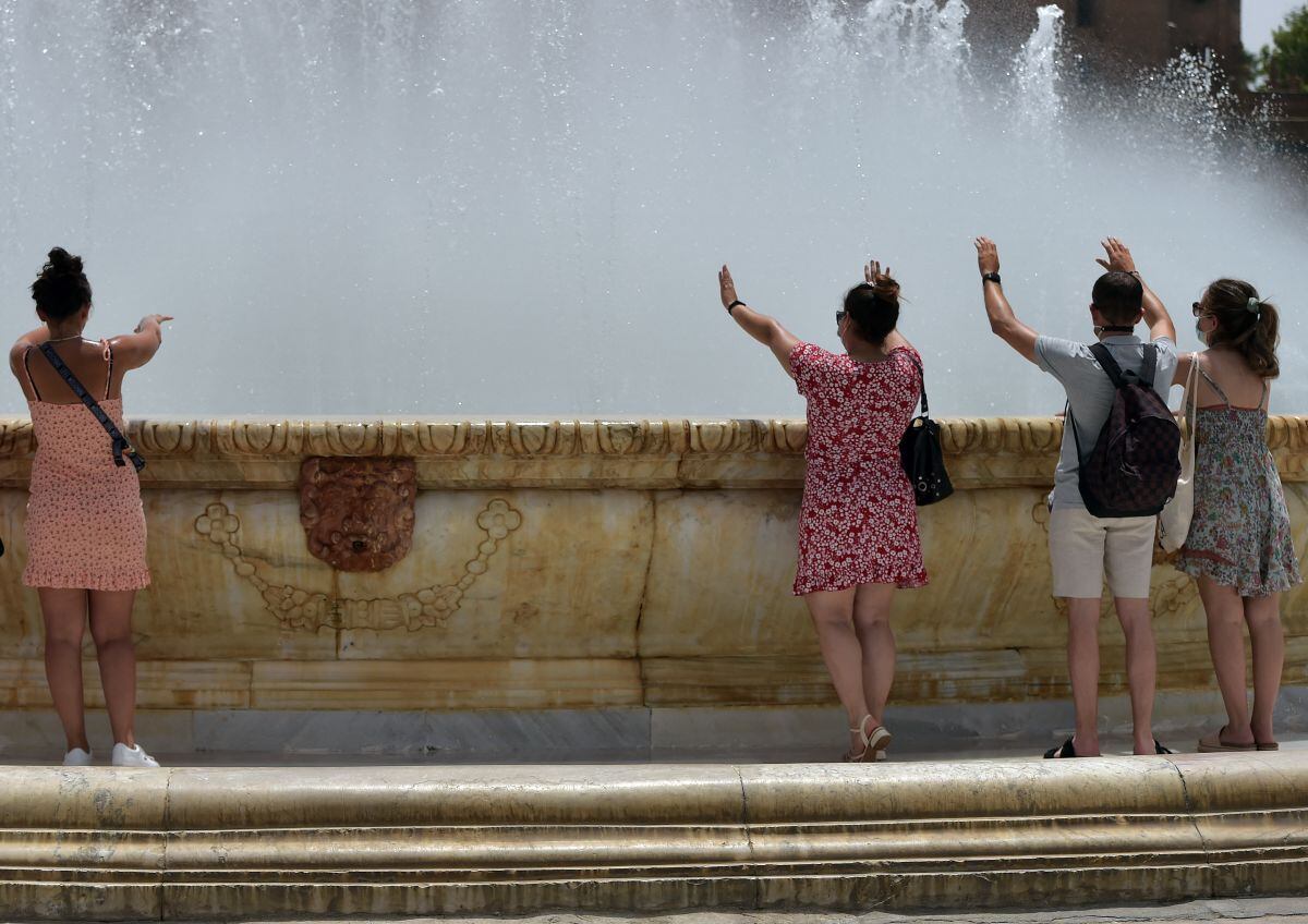 Las altas temperaturas afectan el normal desarrollo de las actividades (Foto: AFP)