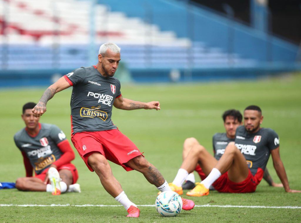 Miguel Trauco tuvo varias concesiones en la selección peruana (Foto: Prensa FPF / Collage)