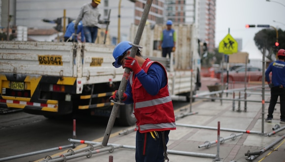 Trome| Instalan tribunas para la gran Parada Militar (Canal N)