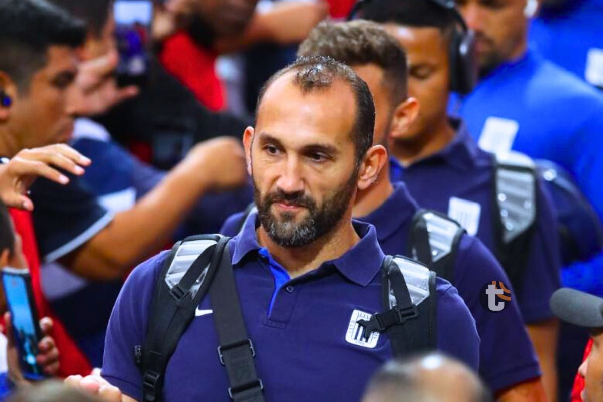 Hernán Barcos ensaya una despedida de Alianza Lima: siente que no llegará su renovación (Foto: GEC)