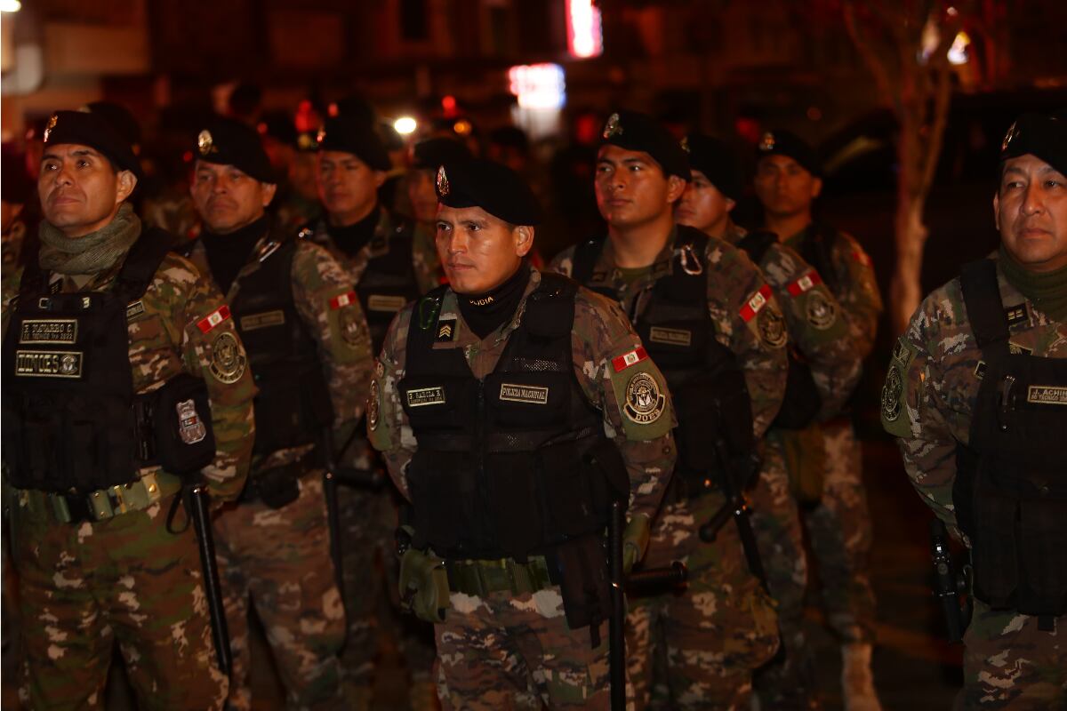 Militares apoyarán a policías en estado de emergencia en Lima