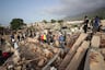 ¡Luto en Venezuela! Aumenta a 1430 los muertos y a 3238 los heridos tras los terremotos de magnitud 7.2 y 7.5