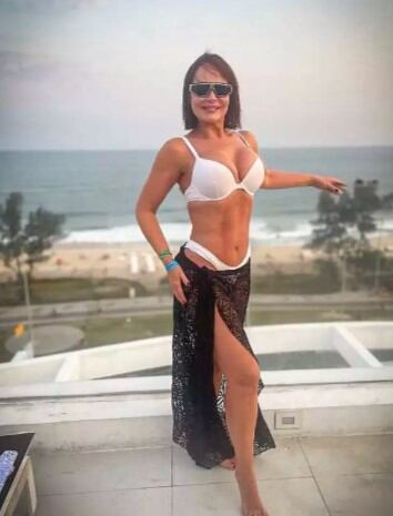 La actriz también se lució con semejante bikini (Foto: Gaby Spanic / Instagram)