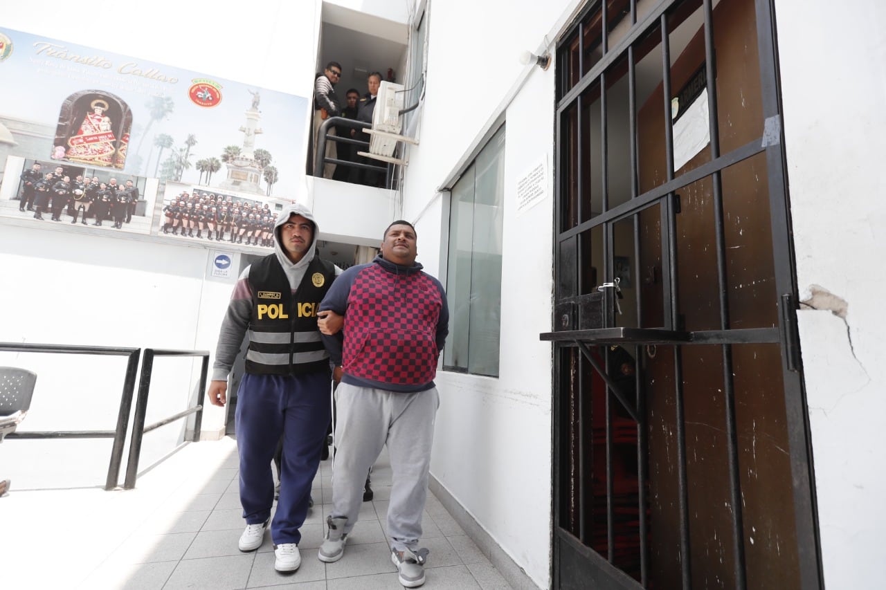 Intervenidos fueron conducidos al Depincri Bellavista. | Foto: Joseph Ángeles / Diario Trome