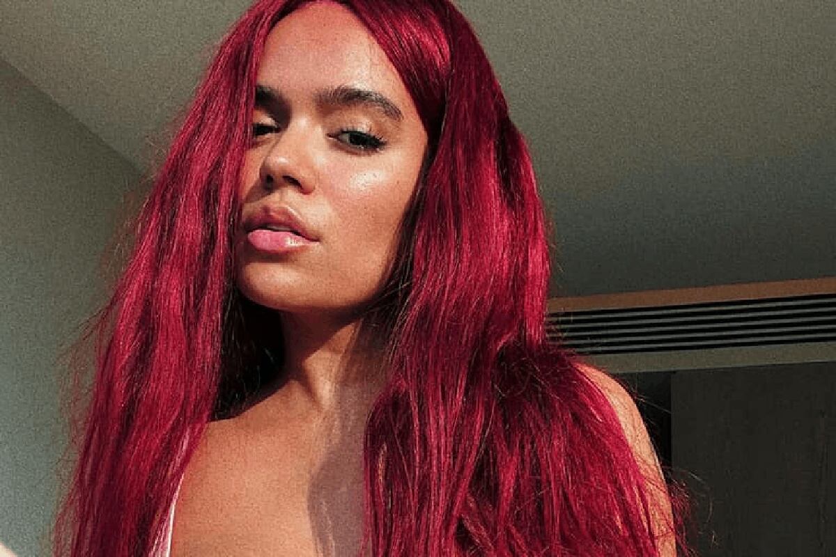 La cantante colombiana inició en programas concurso y compartiendo videos en YouTube (Foto: Karol G / Instagram)