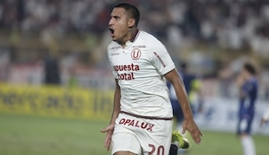 ¡Le dio la vuelta! Valera marcó el 2-1 para Universitario y desató la locura en el Monumental