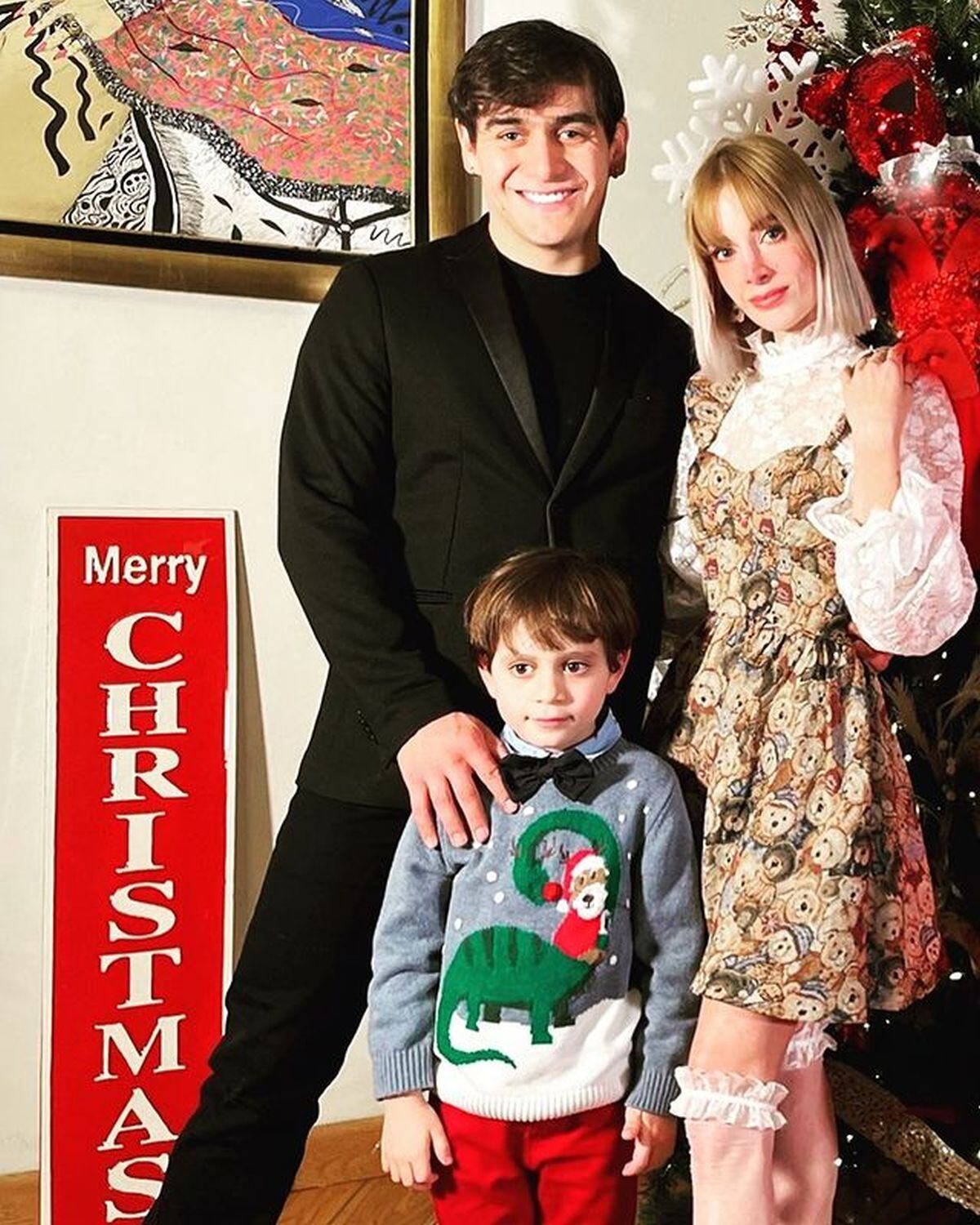 Julián junto a Imelda y José Julián, el hijo de ambos (Foto: Julián Figueroa / Instagram)