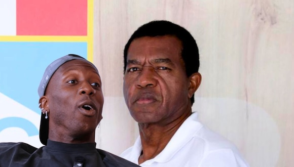 Julio César Uribe acabó con la novela Luis Advíncula (Video: @jordyxFlores)