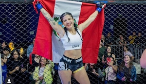 Alejandra Fernández: ‘Los colores de mi uniforme son los de mi bandera’