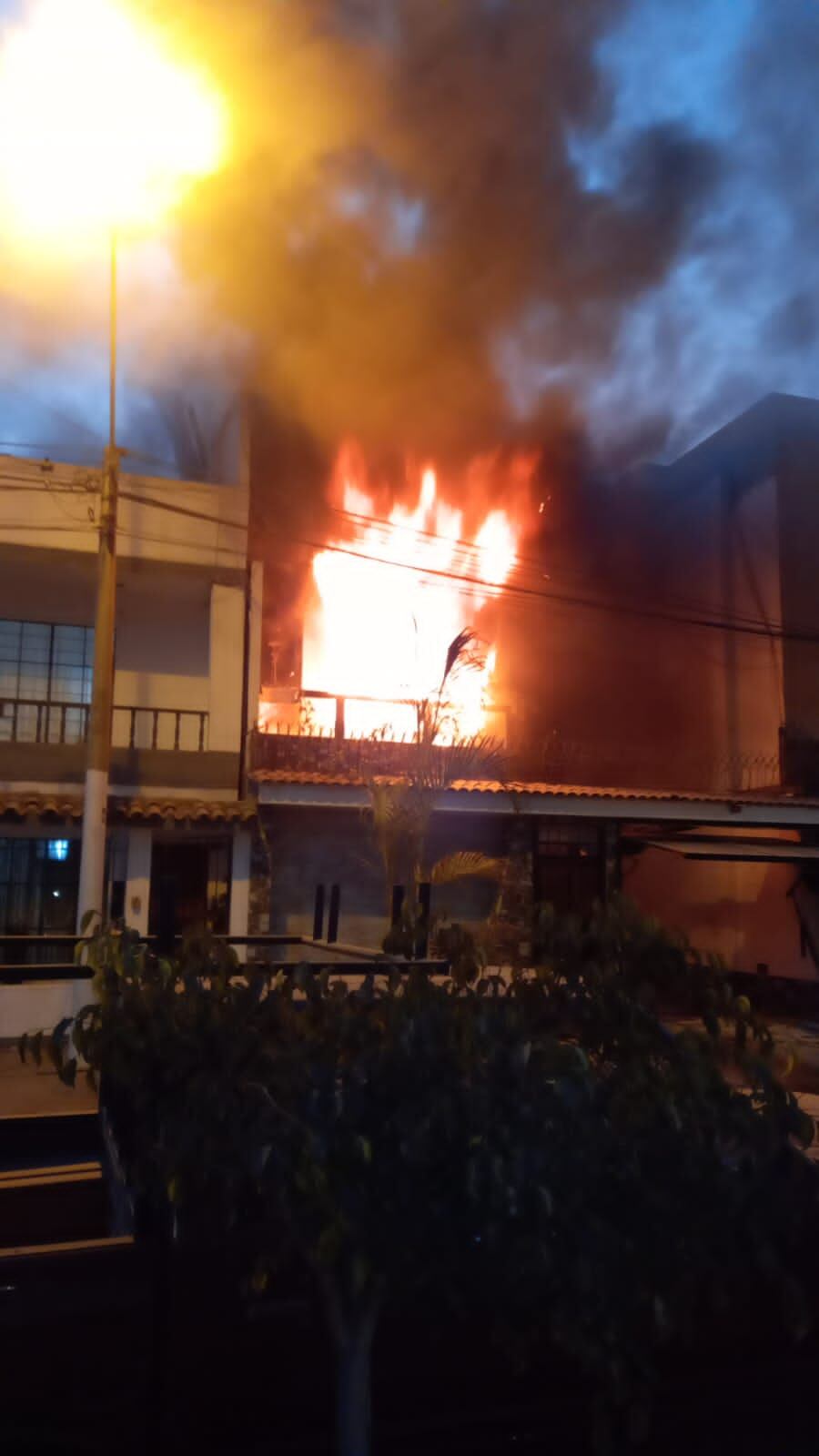 El empresario gastronómico, Javier Vargas, conocido cheff e impulsor del ‘Día Nacional del Cebiche’ y del ‘Ceviche del Bicentenario’, vive el peor momento de su vida al ser víctima de la delincuencia. (fotos: Mónica Rochabrum/Trome)