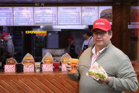 Sandwiches Monstruos: La Historia del Artista Plástico que creó el pan peruano más grande y famoso