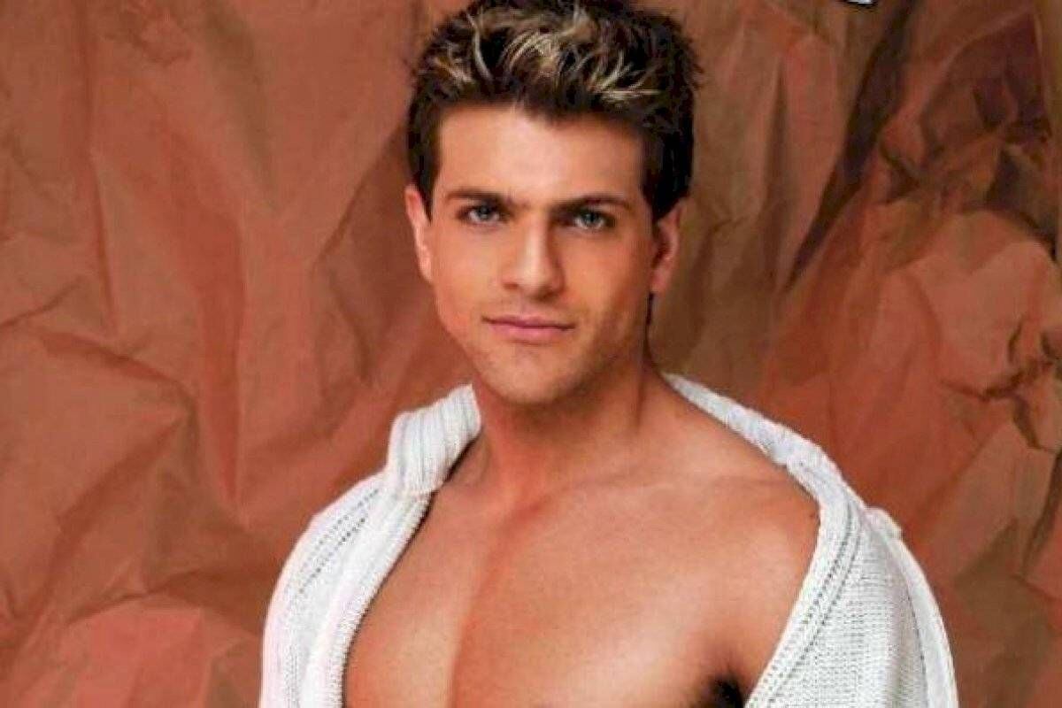 Pablo Azar asegura que Telemundo lo bloqueó del mundo del espectáculos por organizar un sindicato de actores (Foto: Telemundo)