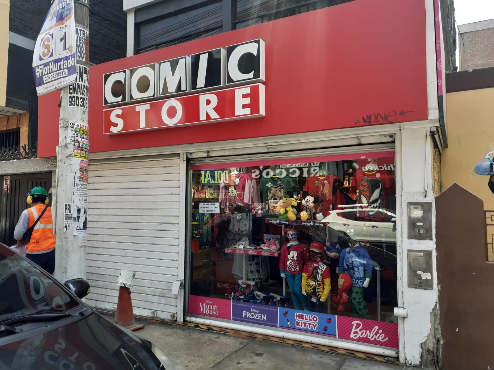 Robaron un cargamento de ropa para niños por un valor que supera los 200 mil soles en ambos atracos en Los Olivos y San Juan de Lurigancho.